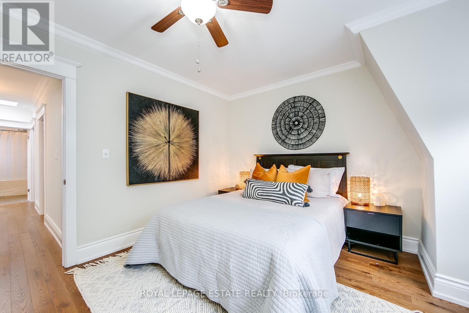 98 MALVERN AVENUE N - 23