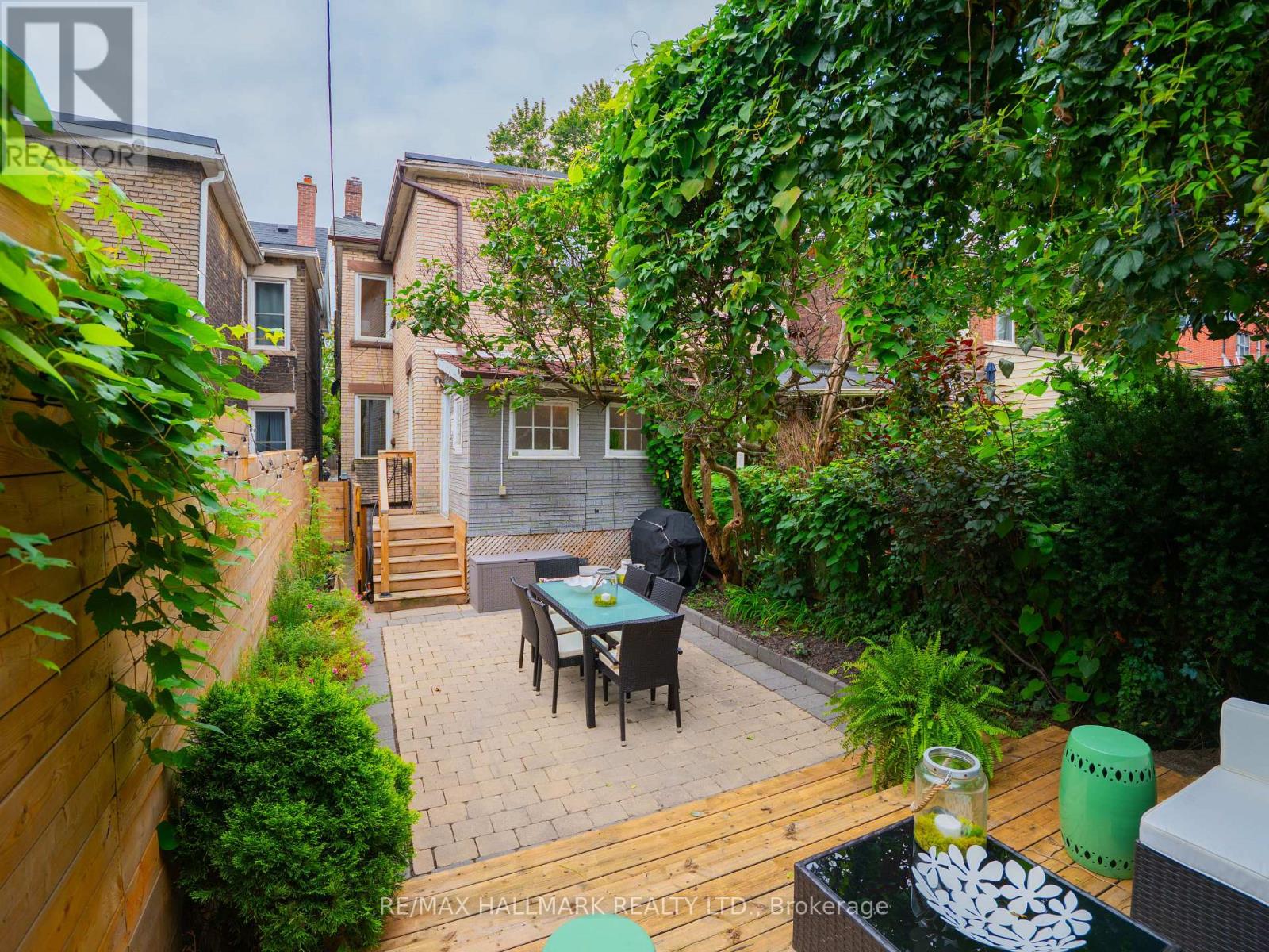 507 LOGAN AVENUE - 48
