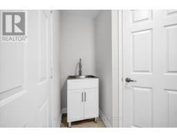 3 Griffen Place, Whitby, ON L1R2N5 Photo 20