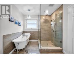 3 Griffen Place, Whitby, ON L1R2N5 Photo 26