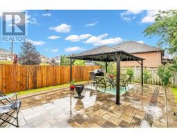 3 Griffen Place, Whitby, ON L1R2N5 Photo 41