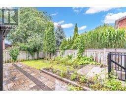 3 Griffen Place, Whitby, ON L1R2N5 Photo 42
