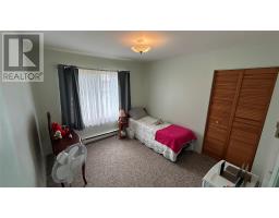 22 MacNeil Crescent thumbnail 16
