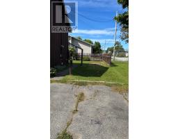22 MacNeil Crescent thumbnail 25