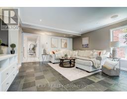 Bedroom 2 - 499 Silken Laumann Drive, Newmarket, ON L3X2H9 Photo 10