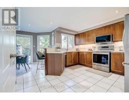 499 Silken Laumann Drive, Newmarket, ON L3X2H9 Photo 15