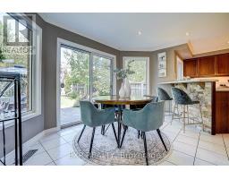 499 Silken Laumann Drive, Newmarket, ON L3X2H9 Photo 17