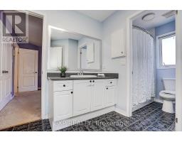 499 Silken Laumann Drive, Newmarket, ON L3X2H9 Photo 25