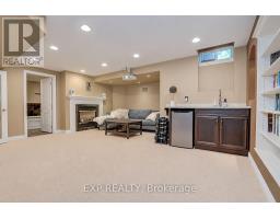 499 Silken Laumann Drive, Newmarket, ON L3X2H9 Photo 29