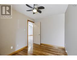 17 East Pleasant Street, Amherst, NS B4H1M6 Photo 18