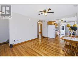 17 East Pleasant Street, Amherst, NS B4H1M6 Photo 15