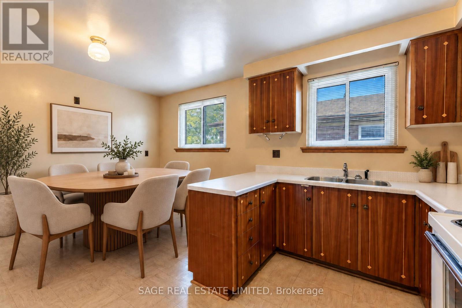21 DEBBY COURT - Image 7