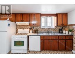 21 Debby Court, Toronto, ON M9N2L7 Photo 16