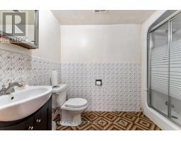 21 Debby Court, Toronto, ON M9N2L7 Photo 38