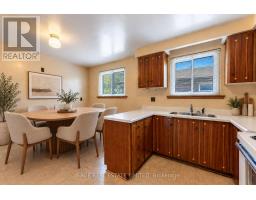 21 Debby Court, Toronto, ON M9N2L7 Photo 7