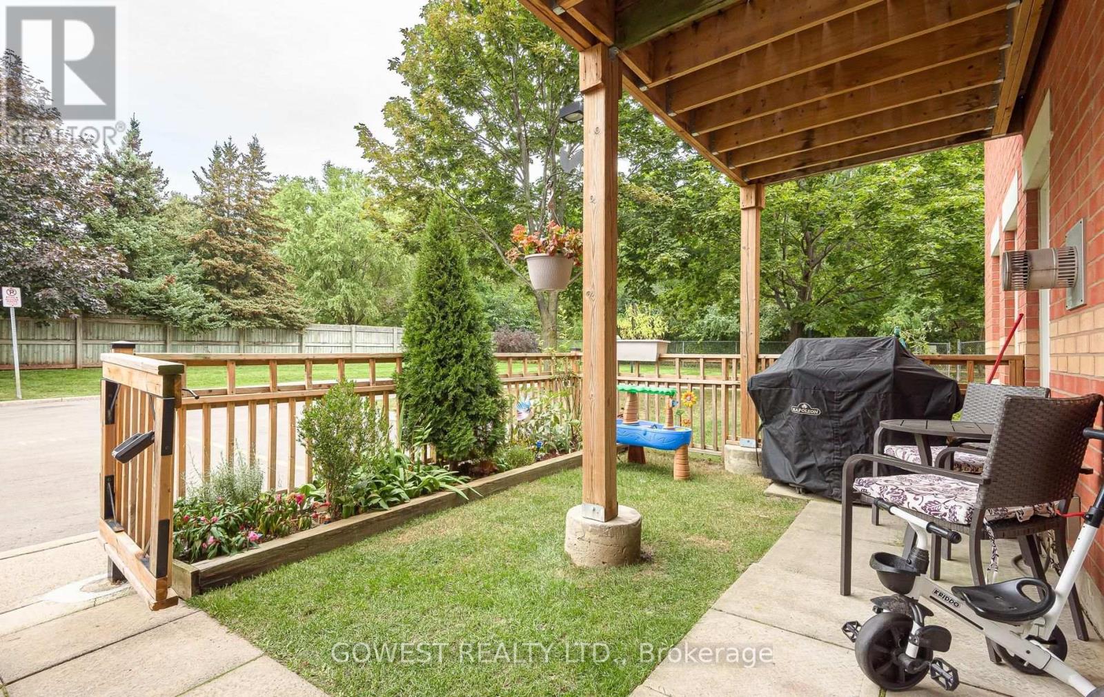 Photo of 1202 - 4140 FOXWOOD DRIVE