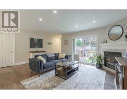 1202 - 4140 Foxwood Drive, Burlington, ON L7M4R4 Photo 9