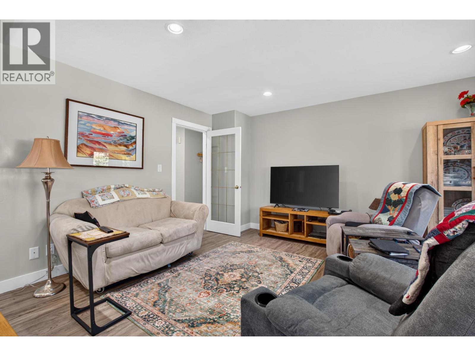 Photo 24 of 40 — 2564 BERNARD ROAD · Prince George, BC