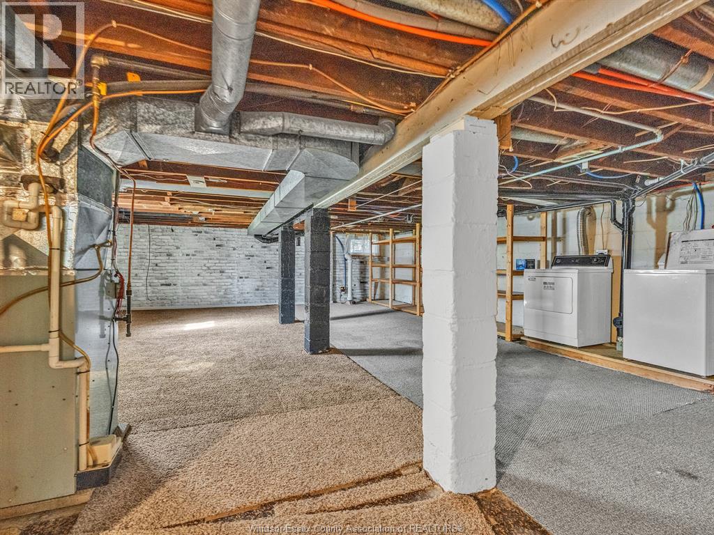 1396 Moy AVENUE - 26