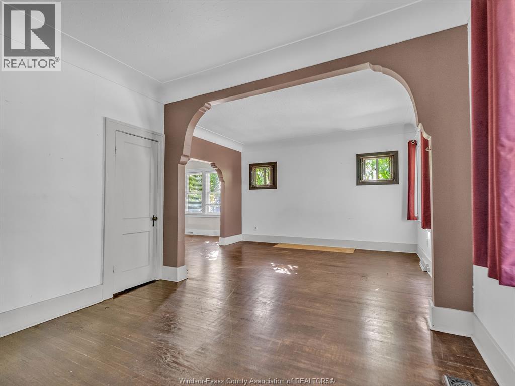 1396 Moy AVENUE - 5