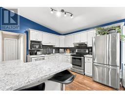 128 Boehmer Blvd, Sault Ste  Marie, ON P6B5B9 Photo 8