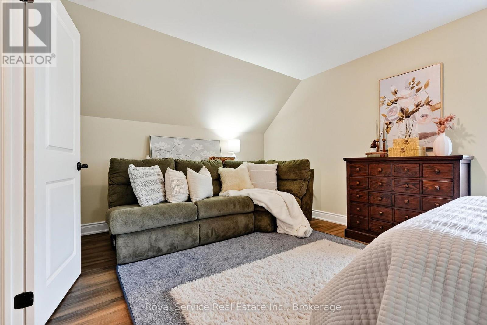 930 ERNEST ALLEN BOULEVARD - Image 24