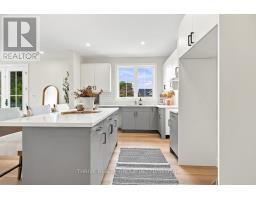 9887 Eric Street, Lambton Shores, ON N0M2N0 Photo 15