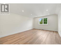 9887 Eric Street, Lambton Shores, ON N0M2N0 Photo 32