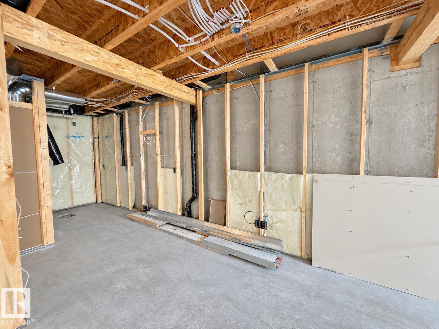 3319 Roy Brown Way NW, Griesbach — new duplex, photo 3
