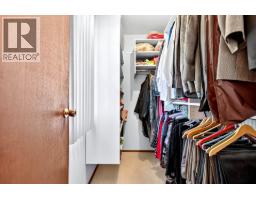Bedroom - 615 Dominion Street, Kamloops, BC V2C2X6 Photo 10