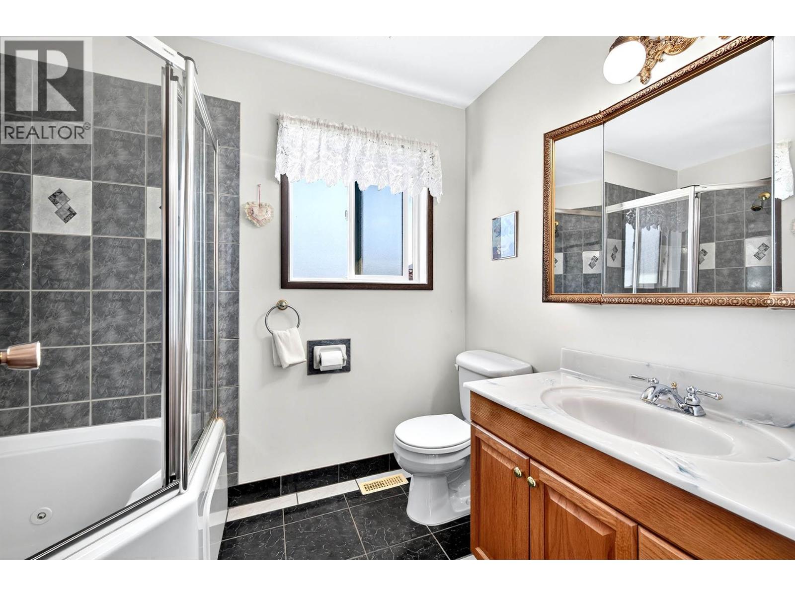 615 Dominion Street - 17
