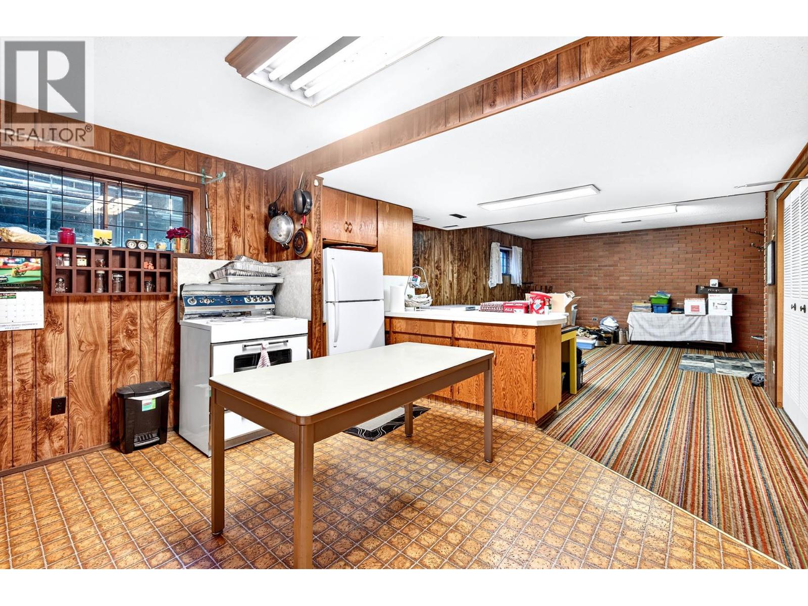 615 Dominion Street - 21