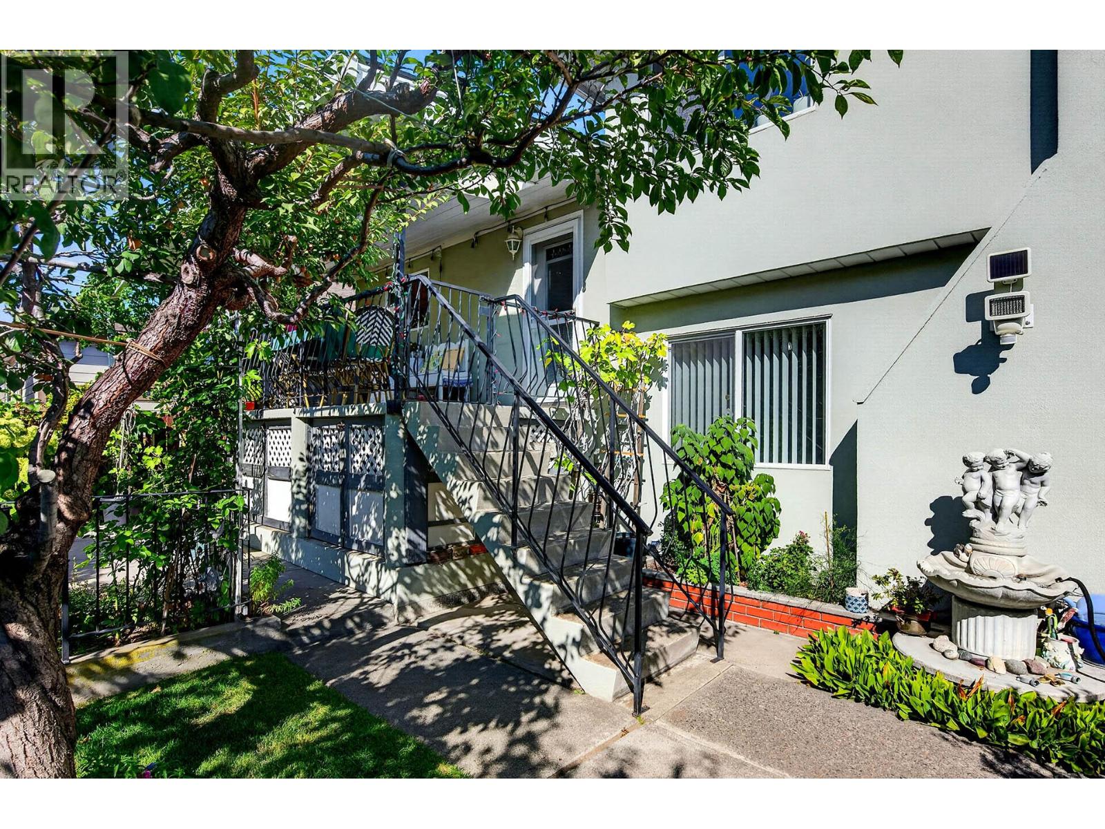615 Dominion Street - 44