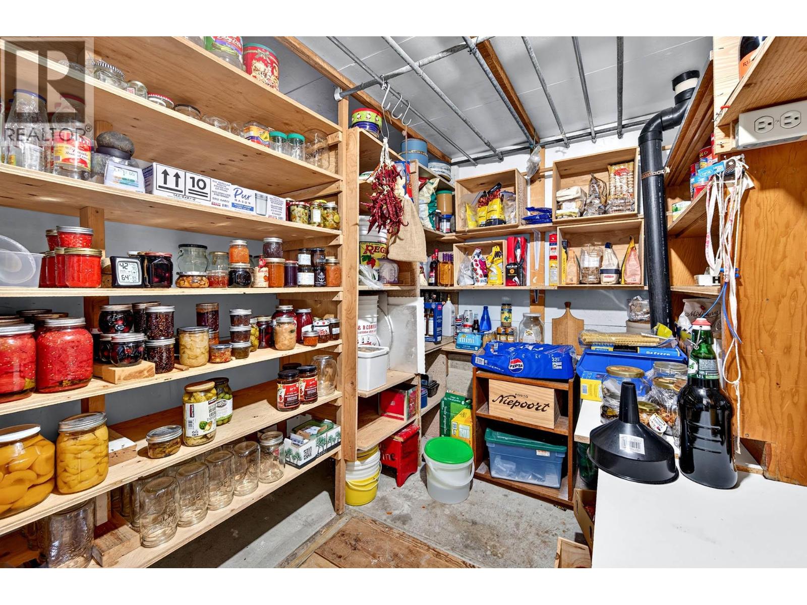 615 Dominion Street - 18