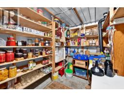 615 Dominion Street, Kamloops, BC V2C2X6 Photo 18