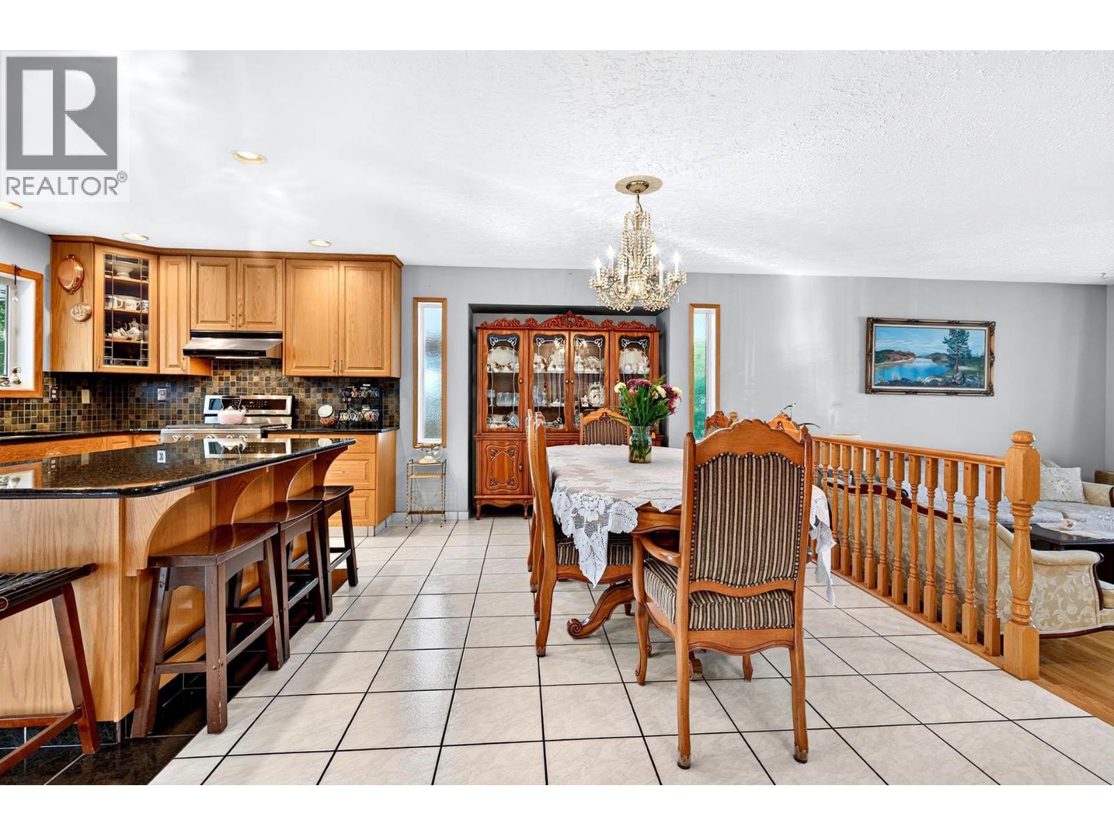 615 Dominion Street - Image 23