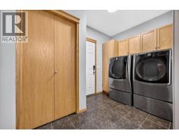2745 Coopers Manor Sw, Airdrie, AB T4B3J8 Photo 16