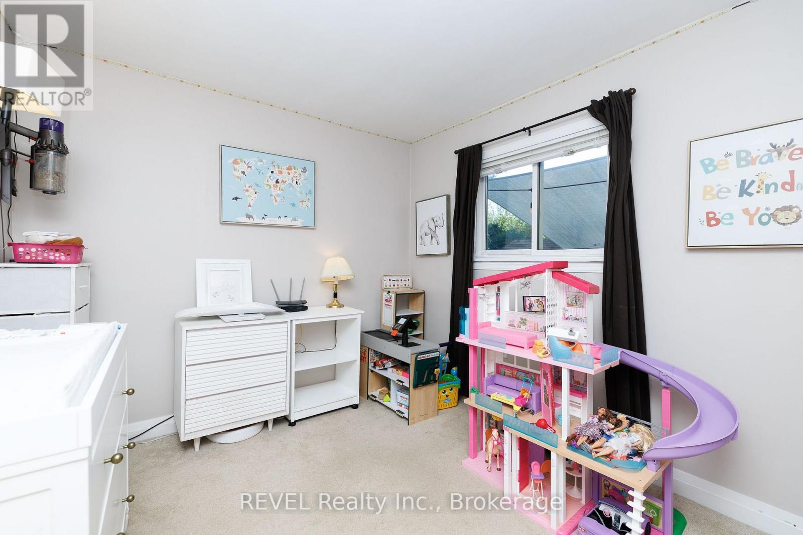 5608 GLAMIS CRESCENT - 15