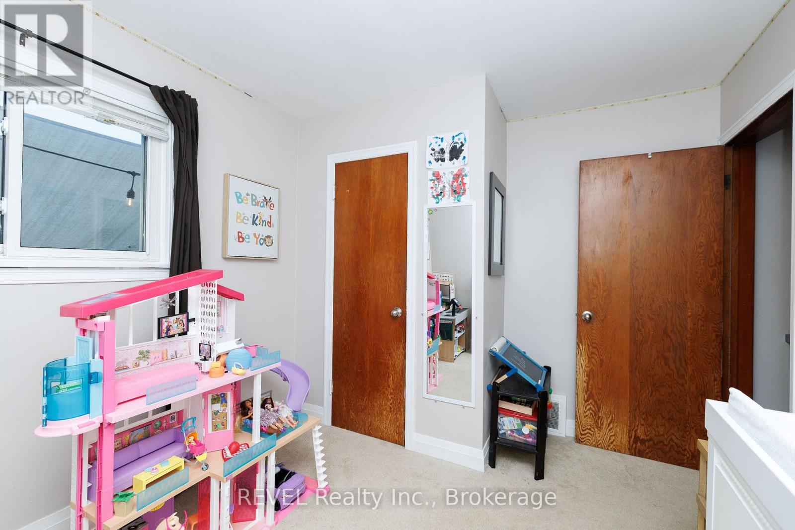 5608 GLAMIS CRESCENT - Image 16