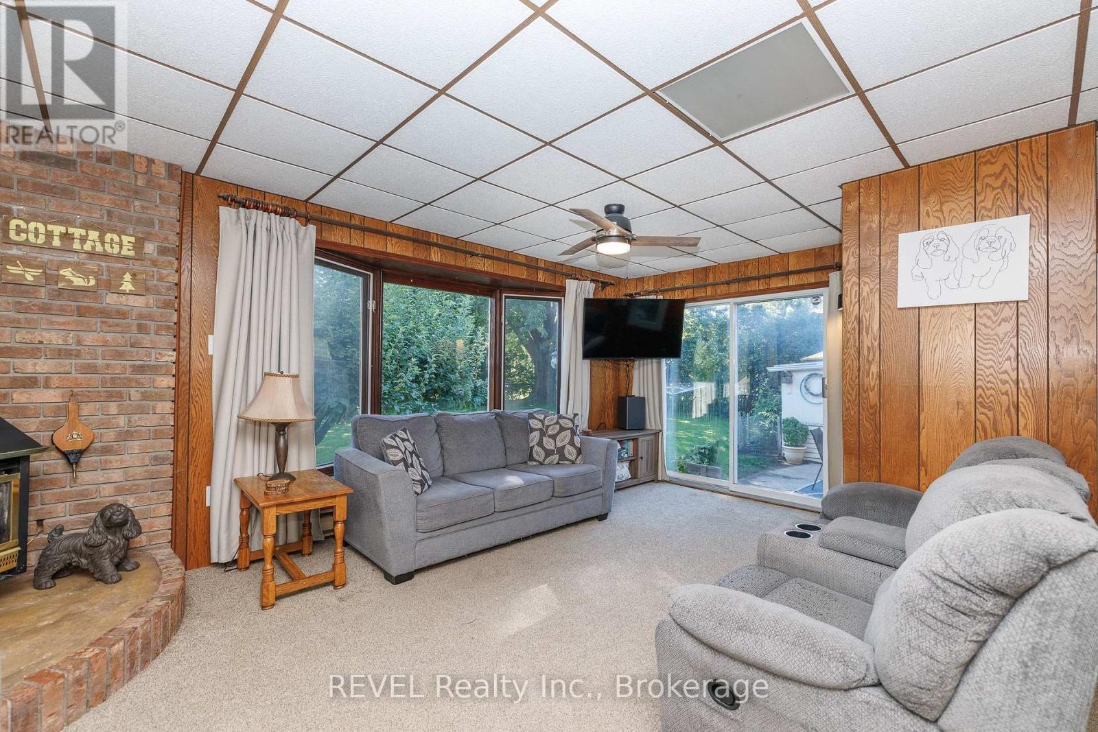 5608 GLAMIS CRESCENT - 17
