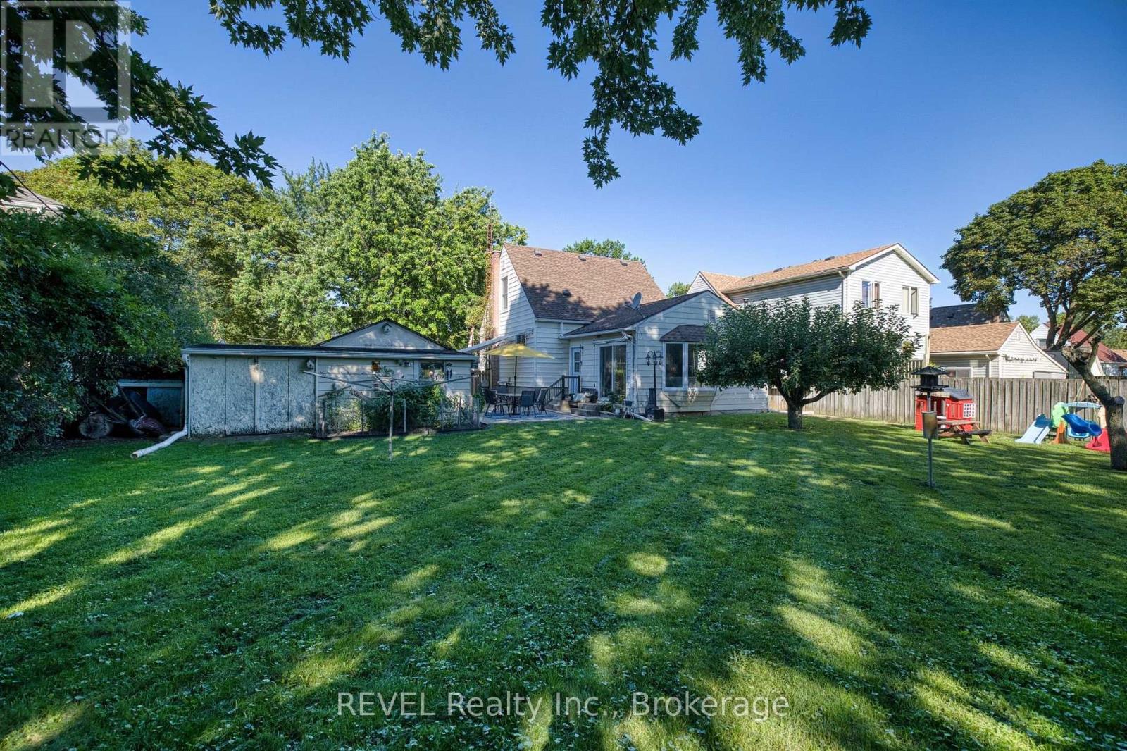 5608 GLAMIS CRESCENT - Image 40