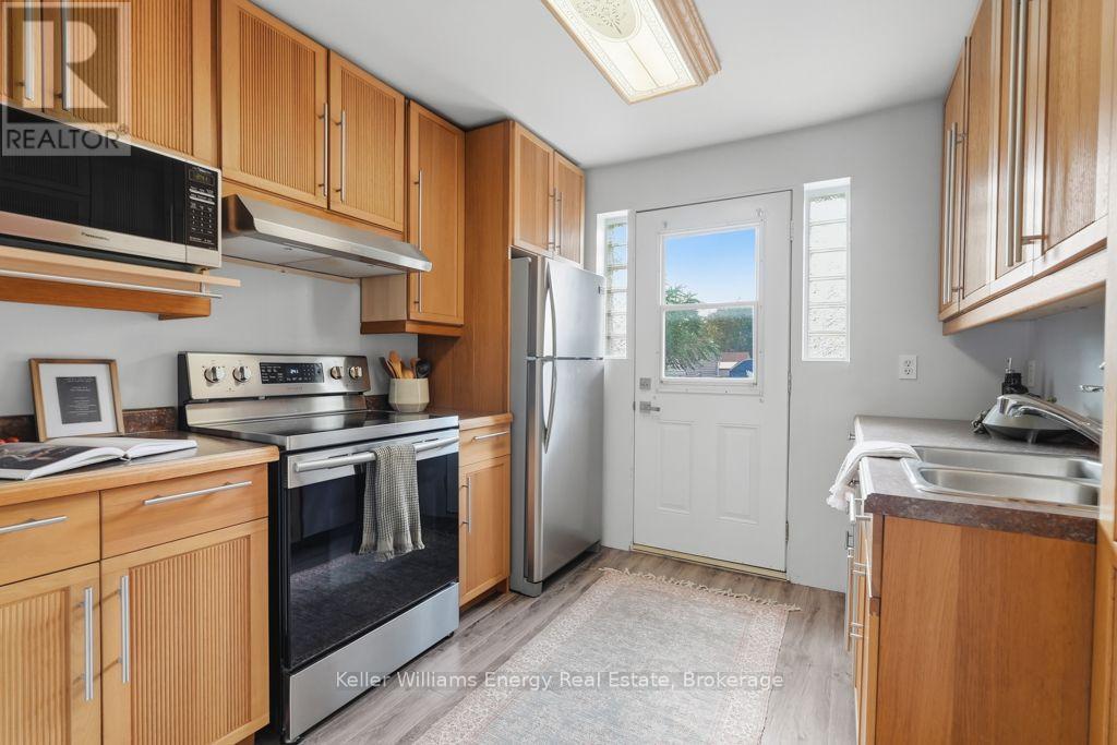 254 BURK STREET - Image 14