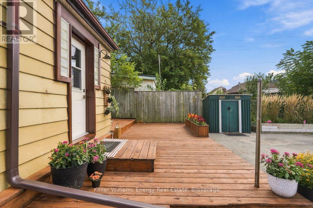 254 BURK STREET - 27