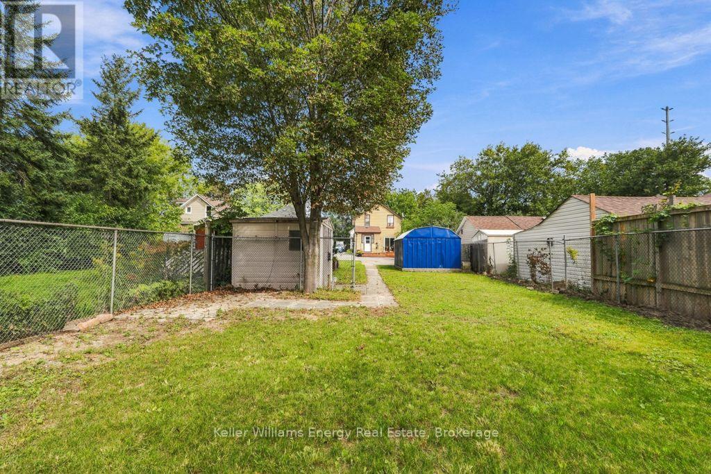254 BURK STREET - 36