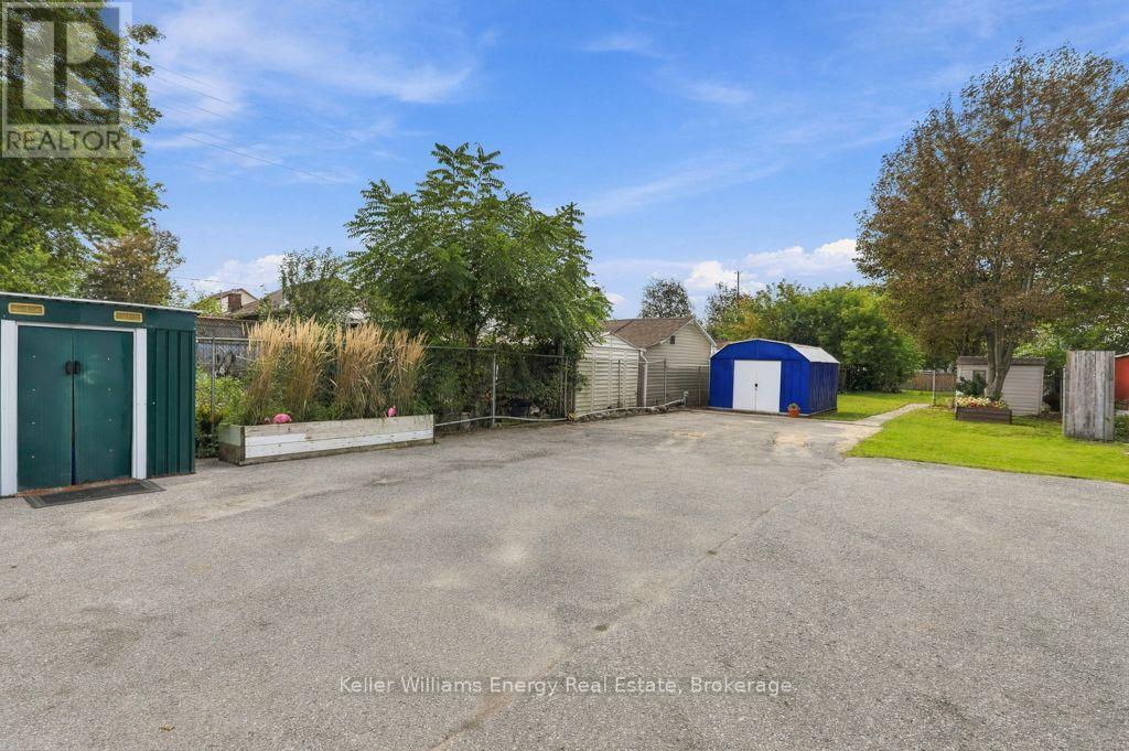 254 BURK STREET - Image 28