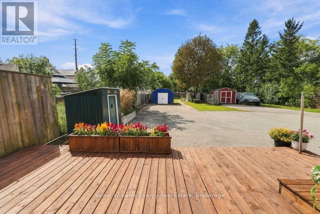 254 BURK STREET - Image 32