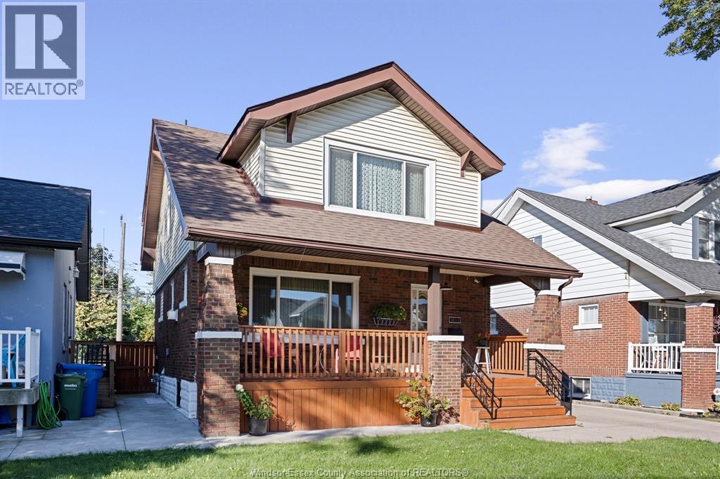 1863 PILLETTE, Windsor, Ontario, N8T1P2, Windsor, Ontario — photo 3 of 5
