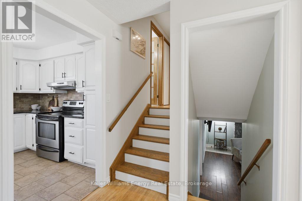 615 HAMILTON ROAD - 18