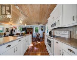2 Robins Nest Lane, Mckellar, ON P2A0B5 Photo 12