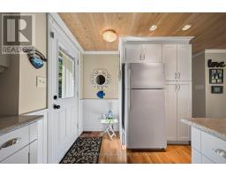 2 Robins Nest Lane, Mckellar, ON P2A0B5 Photo 14